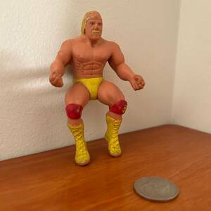Wrestler 5 inch figure Vintage Titan Sports Finger Puppet HULK HOGAN E6 海外 即決