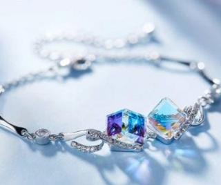 日本代购好看饰品单品,打造属于你的独特风格!