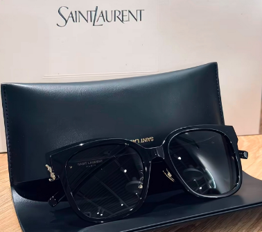 太阳墨镜哪个网站有卖?日本煤炉代切品牌太阳墨镜!