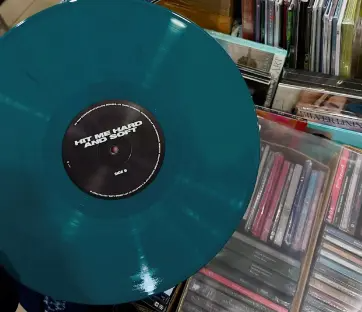 黑胶唱片哪里买靠谱?正版黑胶唱片日淘代拍!