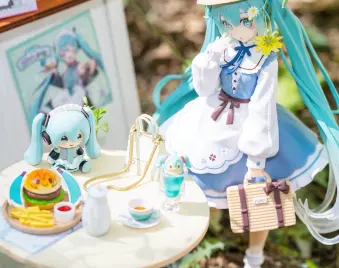 二手手办二次元哪里买正版?正版二手手办单品日淘!