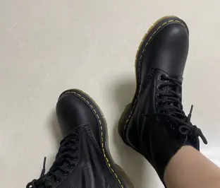 新手日淘代购正版二手马丁大夫靴子真假怎么看?马丁大夫靴子真假分辨!