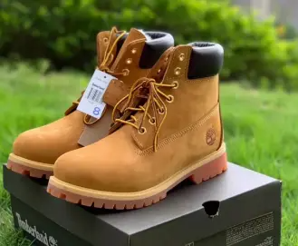 二手正品添柏岚大黄靴尺码怎么选?日淘代拍添柏岚大黄靴尺码标准!