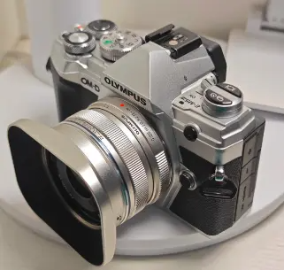 二手奥林巴斯相机镜头哪里淘便宜?二手奥林巴斯相机镜头日淘网站好价日拍!