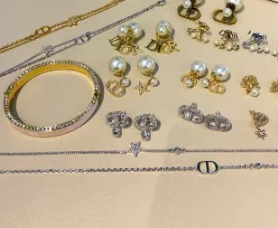 二手品牌饰品哪里淘正品便宜?推荐日淘代拍网站捡漏二手品牌饰品好价!