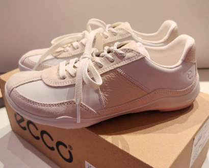 ECCO二手女士运动鞋日淘入手必逛网站推荐,轻松拥有舒适好鞋!