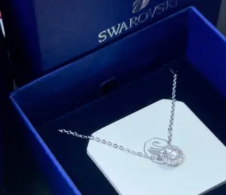 二手正品施华洛世奇项链哪个网站淘便宜?好价日淘代拍二手品牌项链必逛网站!