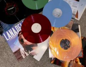 日淘热门CD唱片优选网站,一键日淘代拍CD唱片轻松入手!
