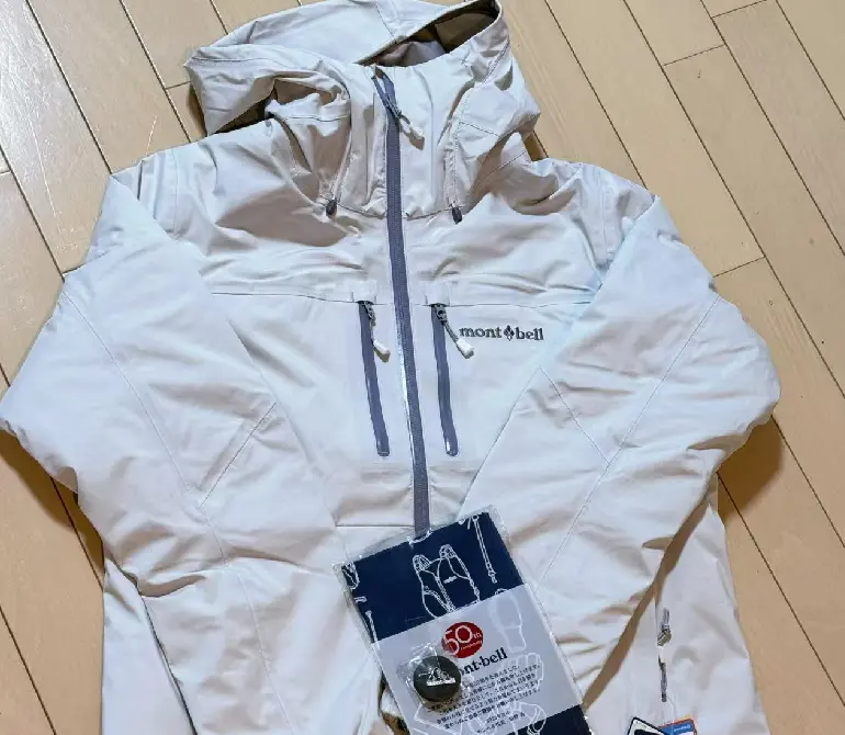 品牌二手外套哪个日淘网站淘靠谱?推荐Snkrdunk鉴定正规网站!